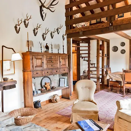 Chesa Martina - Apartment La Punt-Chamues-ch