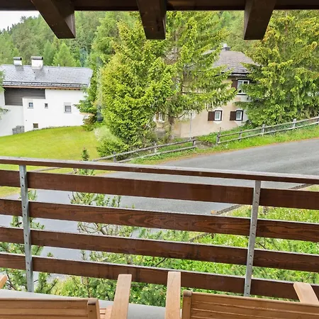 Chesa Martina - La Punt-Chamues-ch