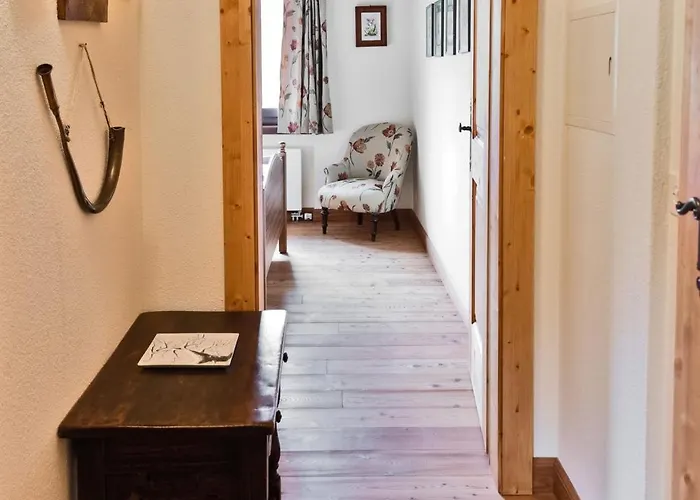 Chesa Martina - * La Punt-Chamues-ch